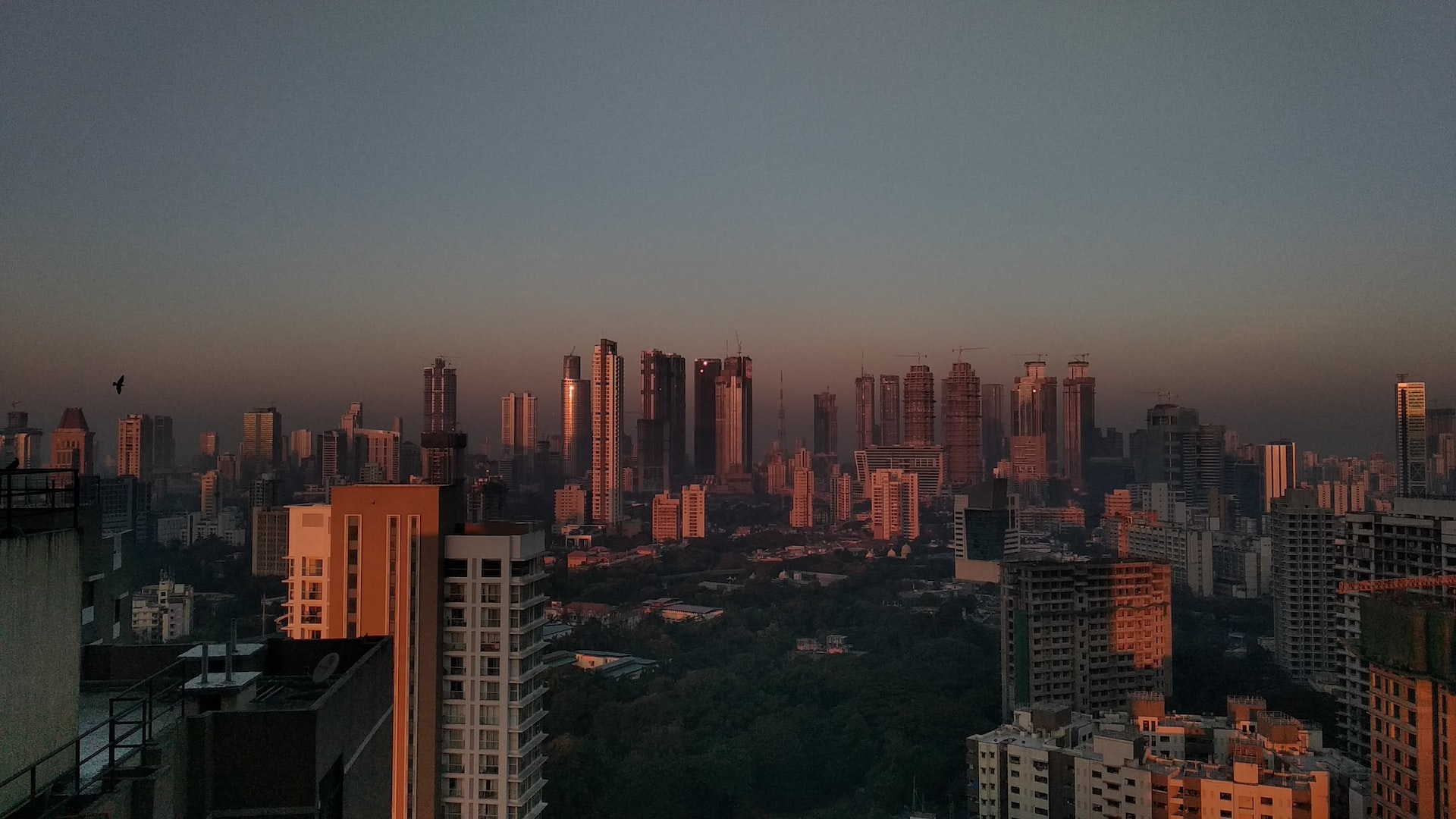 Top 5 Things You Should Know Before Buying Property in Mumbai
