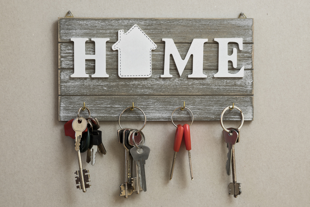 Housewarmimg Gift ideas - key holder
