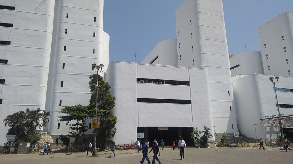 Vashi railway station commercial complex limited